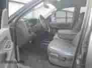 2007 Dodge 1500 SLT z VIN 3D7KR19D17G809058, wystawiony jako IAAI lot #41558278 z przebiegiem 163 346 mil mil oraz . Historia ofert i sprzedaży dostępna na DreamBid. Obrazek 5.