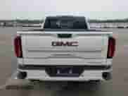 2023 GMC Sierra 1500 Denali z VIN 1GTUUGED3PZ109844, wystawiony jako Copart lot #59780445 z przebiegiem 32 409 mil mil oraz Szkoda całkowita • Salvage title. Historia ofert i sprzedaży dostępna na DreamBid. Obrazek 6.