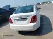 2013 Chevrolet Sonic LT с VIN 1G1JC5SH0D4245187, выставлен на аукционе IAAI как лот 42910282 с пробегом 46 529 миль миль и . История ставок и продаж доступна на DreamBid. Изображение 16.