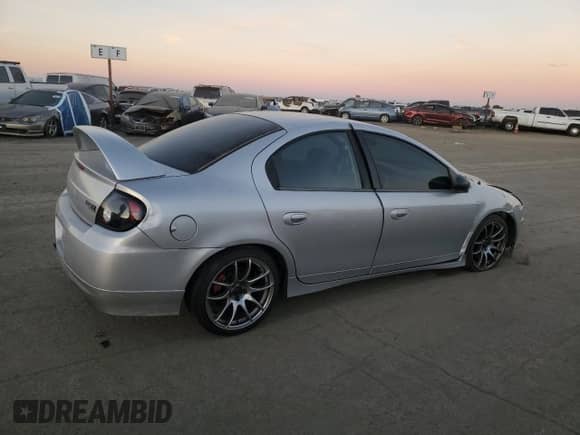 2004 Dodge Neon SRT-4 with VIN 1B3ES66S94D535713, listed as a Copart auction lot 88163355 with 110,202 mi miles and Salvage title. Bid and sale history available at DreamBid. Image 3.