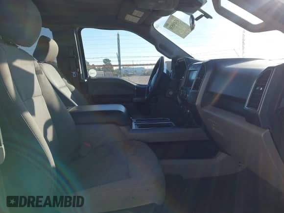 2019 Ford F-150 XLT с VIN 1FTFX1E53KKD17455, выставлен на аукционе IAAI как лот 43490538 с пробегом 130 012 миль миль и . История ставок и продаж доступна на DreamBid. Изображение 5.