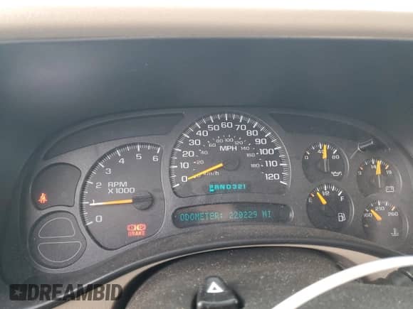 2004 Chevrolet Suburban LT с VIN 1GNFK16ZX4J235593, выставлен на аукционе Copart как лот 78553034 с пробегом 220 229 миль миль и Чистый • Clean title. История ставок и продаж доступна на DreamBid. Изображение 9.