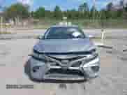 2019 Toyota Camry SE z VIN 4T1B11HK2KU785419, wystawiony jako IAAI lot #43286510 z przebiegiem 165 070 mil mil oraz . Historia ofert i sprzedaży dostępna na DreamBid. Obrazek 13.