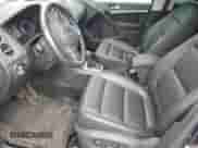 2017 Volkswagen Tiguan с VIN WVGMV7AX6HK002838, выставлен на аукционе Copart как лот 64211654 с пробегом 85 386 миль миль и Списание • Salvage title. История ставок и продаж доступна на DreamBid. Изображение 7.