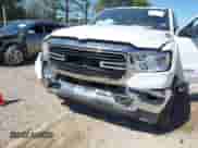 2021 Ram 1500 Lone Star z VIN 1C6RREFT4MN708750, wystawiony jako IAAI lot #41762032 z przebiegiem 100 337 mil mil oraz . Historia ofert i sprzedaży dostępna na DreamBid. Obrazek 6.