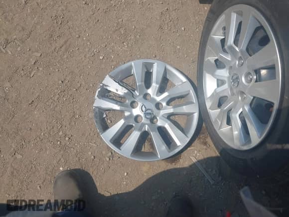 2016 Nissan Altima SV z VIN 1N4AL3AP0GC157700, wystawiony jako IAAI lot #42392203 z przebiegiem 212 470 mil mil oraz . Historia ofert i sprzedaży dostępna na DreamBid. Obrazek 11.