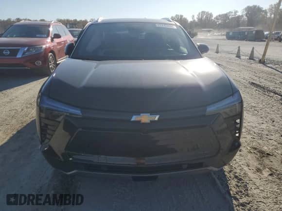 2024 Chevrolet Blazer EV eAWD LT with VIN 3GNKDBRJ7RS233245, listed as a Copart auction lot 77740884 with 5,685 mi miles and Salvage title. Bid and sale history available at DreamBid. Image 5.