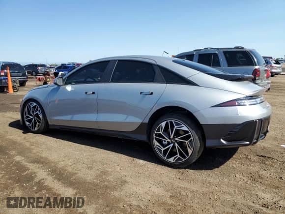 2025 Hyundai Ioniq 6 SEL с VIN KMHM34AC3SA095851, выставлен на аукционе Copart как лот 61585115 с пробегом 1 706 миль миль и Списание • Salvage title. История ставок и продаж доступна на DreamBid. Изображение 2.