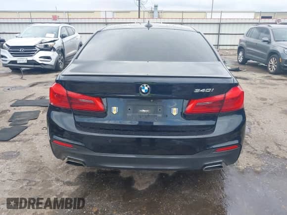 2017 BMW 5 Series 540i с VIN WBAJE5C39HG917432, выставлен на аукционе IAAI как лот 42420453 с пробегом 106 049 миль миль и . История ставок и продаж доступна на DreamBid. Изображение 16.