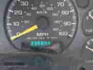 2000 Chevrolet Blazer LS с VIN 1GNCS18W5YK255241, выставлен на аукционе IAAI как лот 41356201 с пробегом 232 844 миль миль и . История ставок и продаж доступна на DreamBid. Изображение 14.