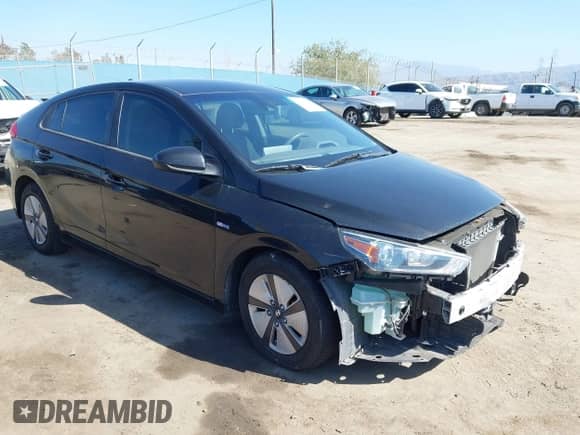 2020 Hyundai Ioniq Blue с VIN KMHC65LC1LU235112, выставлен на аукционе IAAI как лот 43498156 с пробегом 78 939 миль миль и . История ставок и продаж доступна на DreamBid. Изображение 1.