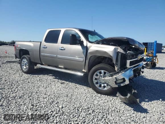 2012 Chevrolet Silverado 2500HD LT with VIN 1GC1KXCG0CF241381, listed as a Copart auction lot 90049285 with Not provided miles and Salvage title. Bid and sale history available at DreamBid. Image 4.