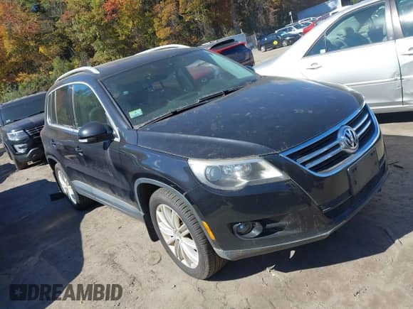 2009 Volkswagen Tiguan SE с VIN WVGBV75N89W527183, выставлен на аукционе IAAI как лот 43481703 с пробегом 181 574 миль миль и . История ставок и продаж доступна на DreamBid. Изображение 1.