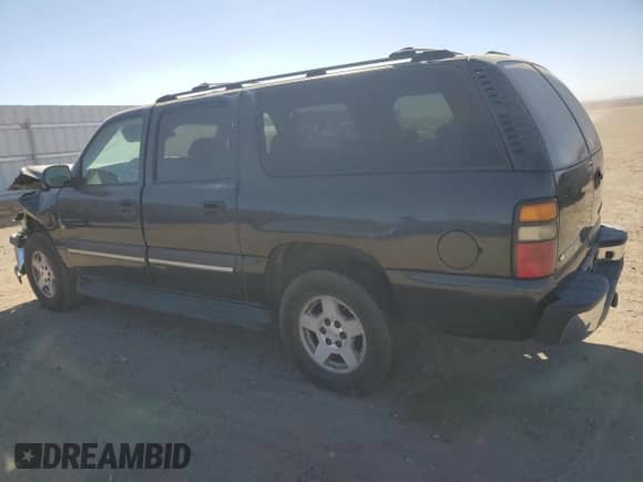 2004 Chevrolet Suburban LS z VIN 1GNEC16T04J241374, wystawiony jako Copart lot #76786994 z przebiegiem 183 755 mil mil oraz Czysty tytuł • Clean title. Historia ofert i sprzedaży dostępna na DreamBid. Obrazek 2.