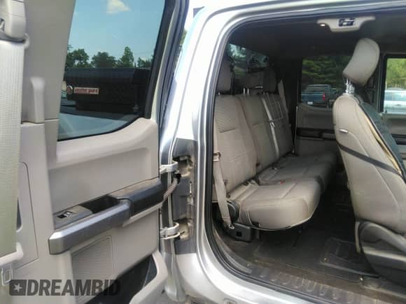 2020 Ford F-150 XL с VIN 1FTEX1EB4LFA58437, выставлен на аукционе IAAI как лот 42750659 с пробегом 115 357 миль миль и . История ставок и продаж доступна на DreamBid. Изображение 8.