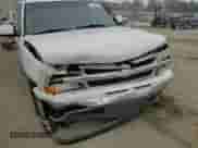 2005 Chevrolet Suburban LT z VIN 1GNFK16Z85J134683, wystawiony jako Copart lot #71528434 z przebiegiem 233 134 mil mil oraz Szkoda całkowita • Salvage title. Historia ofert i sprzedaży dostępna na DreamBid. Obrazek 12.