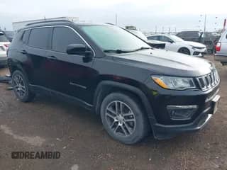 2019 Jeep Compass Altitude with VIN 3C4NJCBB9KT637624, listed as a IAAI auction lot 41597770 with Not provided miles and . Bid and sale history available at DreamBid. Image 1.