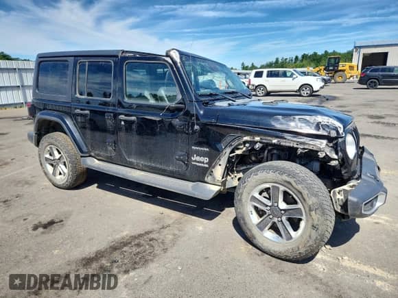 2021 Jeep Wrangler Unlimited Sahara with VIN 1C4HJXEGXMW526993, listed as a Copart auction lot 68328985 with 20,369 mi miles and Salvage title. Bid and sale history available at DreamBid. Image 4.
