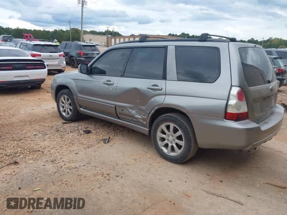 2007 Subaru Forester X с VIN JF1SG65697H713579, выставлен на аукционе IAAI как лот 43408900 с пробегом 189 867 миль миль и . История ставок и продаж доступна на DreamBid. Изображение 3.