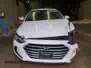 2018 Hyundai Elantra SEL с VIN 5NPD84LF8JH333939, выставлен на аукционе Copart как лот 85380945 с пробегом 117 534 миль миль и Списание • Salvage title. История ставок и продаж доступна на DreamBid. Изображение 5.