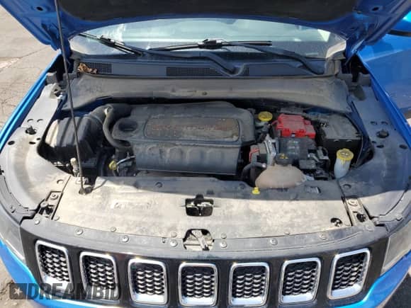 2019 Jeep Compass Latitude с VIN 3C4NJDBB0KT723507, выставлен на аукционе Copart как лот 63998115 с пробегом 76 648 миль миль и Списание • Salvage title. История ставок и продаж доступна на DreamBid. Изображение 11.