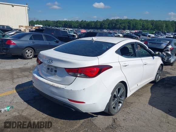 2015 Hyundai Elantra Sport z VIN KMHDH4AH2FU382504, wystawiony jako IAAI lot #40760069 z przebiegiem 161 510 mil mil oraz . Historia ofert i sprzedaży dostępna na DreamBid. Obrazek 4.