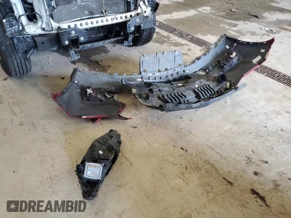2020 Chevrolet Traverse RS z VIN 1GNEVJKW0LJ275307, wystawiony jako Copart lot #63984555 z przebiegiem 66 177 mil mil oraz Szkoda całkowita • Salvage title. Historia ofert i sprzedaży dostępna na DreamBid. Obrazek 13.