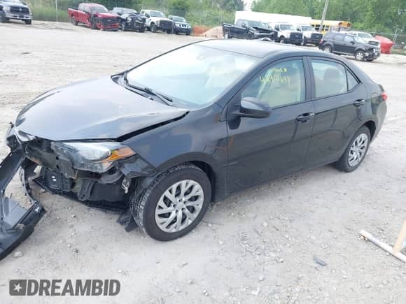 2019 Toyota Corolla L z VIN 2T1BURHE3KC224373, wystawiony jako IAAI lot #42901697 z przebiegiem 113 449 mil mil oraz . Historia ofert i sprzedaży dostępna na DreamBid. Obrazek 17.