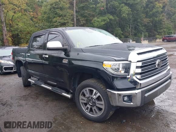 2019 Toyota Tundra SR5 с VIN 5TFAY5F15KX792392, выставлен на аукционе IAAI как лот 43157300 с пробегом 73 246 миль миль и . История ставок и продаж доступна на DreamBid. Изображение 13.