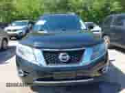 2014 Nissan Pathfinder S z VIN 5N1AR2MMXEC663550, wystawiony jako IAAI lot #42583355 z przebiegiem 92 311 mil mil oraz . Historia ofert i sprzedaży dostępna na DreamBid. Obrazek 12.