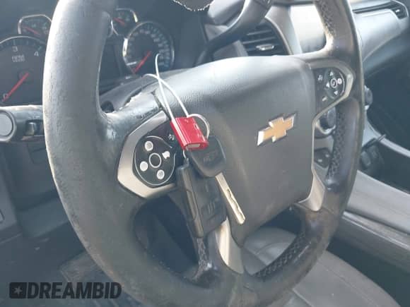 2015 Chevrolet Suburban LT with VIN 1GNSCJKC9FR642998, listed as a IAAI auction lot 42974595 with 358,414 mi miles and . Bid and sale history available at DreamBid. Image 11.