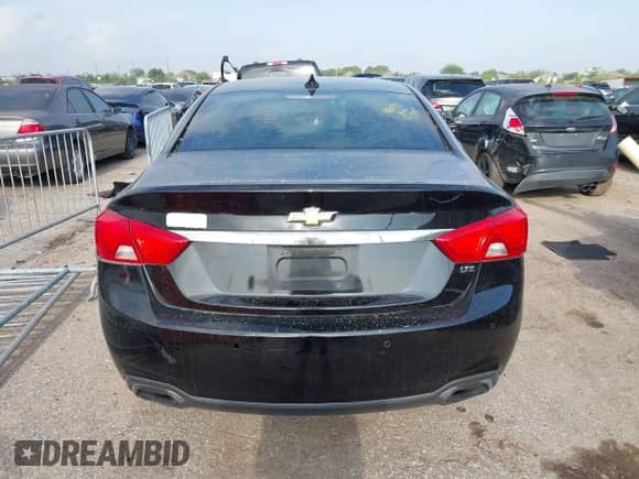 2015 Chevrolet Impala LTZ with VIN 2G1155SL9F9234347, listed as a IAAI auction lot 42090263 with 199,268 mi miles and . Bid and sale history available at DreamBid. Image 16.