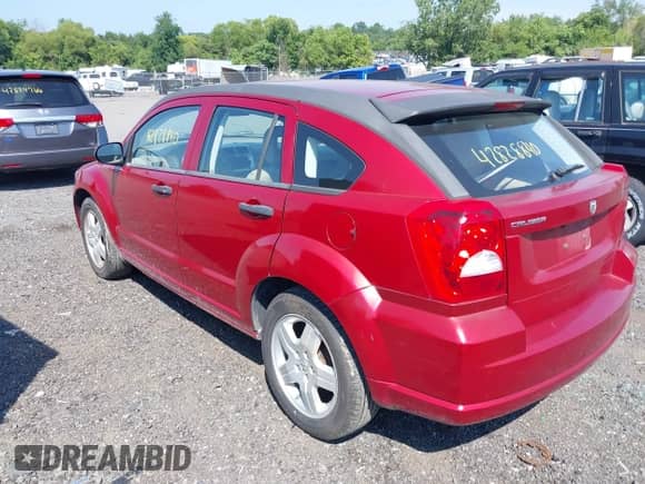 2008 Dodge Caliber SE with VIN 1B3HB28B88D699351, listed as a IAAI auction lot 42828840 with 70,833 mi miles and . Bid and sale history available at DreamBid. Image 3.