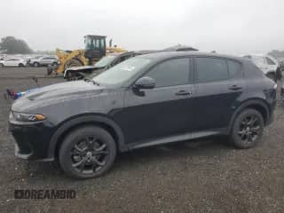 2024 Dodge Hornet GT with VIN ZACNDFAN4R3A34108, listed as a Copart auction lot 62519945 with 26,708 mi miles and Salvage title. Bid and sale history available at DreamBid. Image 1.