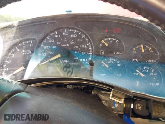 2002 Chevrolet Tahoe Z71 z VIN 1GNEK13Z42R316734, wystawiony jako IAAI lot #42566892 z przebiegiem 240 000 mil mil oraz . Historia ofert i sprzedaży dostępna na DreamBid. Obrazek 7.