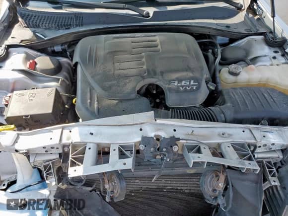 2019 Chrysler 300 Touring с VIN 2C3CCAAG8KH682943, выставлен на аукционе Copart как лот 70071455 с пробегом 42 623 миль миль и Списание • Salvage title. История ставок и продаж доступна на DreamBid. Изображение 11.