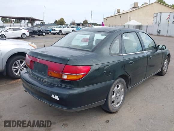 2000 Saturn LS z VIN 1G8JU52F1YY651684, wystawiony jako IAAI lot #43342271 z przebiegiem 329 804 mil mil oraz . Historia ofert i sprzedaży dostępna na DreamBid. Obrazek 4.