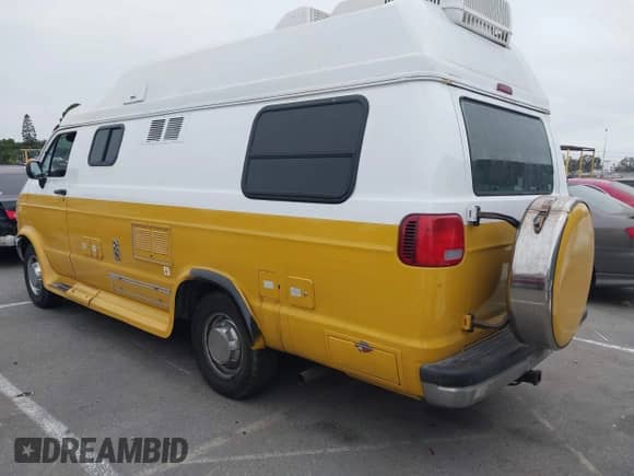 1996 Dodge RAM with VIN 2B6KB31YXTK112921, listed as a IAAI auction lot 42784434 with 119,187 mi miles and . Bid and sale history available at DreamBid. Image 3.