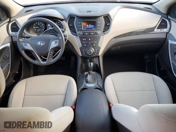 2017 Hyundai Santa Fe 2.4L с VIN 5XYZT3LB6HG381839, выставлен на аукционе Copart как лот 82378205 с пробегом 122 279 миль миль и Списание • Salvage title. История ставок и продаж доступна на DreamBid. Изображение 8.