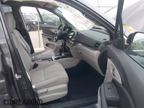 2020 Honda Pilot EX с VIN 5FNYF6H31LB036112, выставлен на аукционе IAAI как лот 42706090 с пробегом 72 383 миль миль и . История ставок и продаж доступна на DreamBid. Изображение 5.