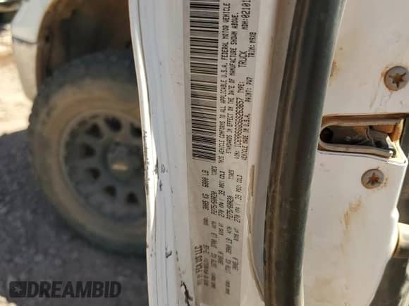 2016 Ram 1500 SLT z VIN 1C6RR6GG5GS263657, wystawiony jako Copart lot #53924015 z przebiegiem 124 380 mil mil oraz Szkoda całkowita • Salvage title. Historia ofert i sprzedaży dostępna na DreamBid. Obrazek 12.