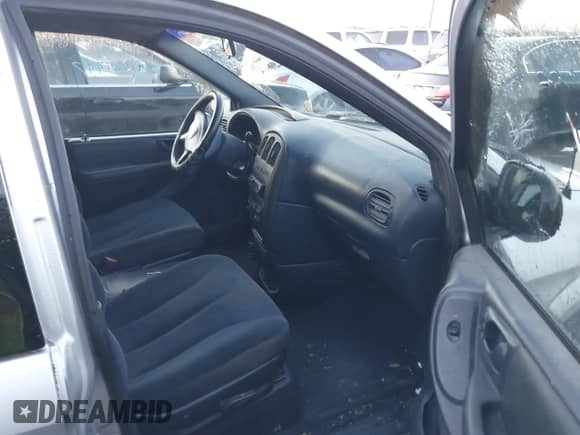 2002 Dodge Caravan SE с VIN 1B4GP45R12B700218, выставлен на аукционе IAAI как лот 41326447 с пробегом 170 238 миль миль и . История ставок и продаж доступна на DreamBid. Изображение 5.