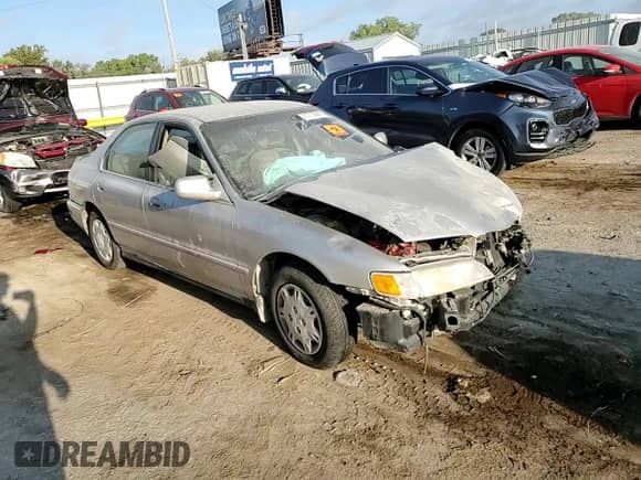 1997 Honda Accord Value с VIN 1HGCD5684VA168495, выставлен на аукционе Copart как лот 71716984 с пробегом 202 854 миль миль и Списание • Salvage title. История ставок и продаж доступна на DreamBid. Изображение 11.