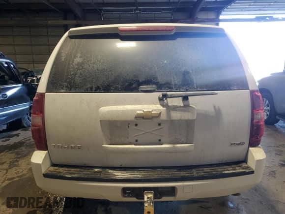 2009 Chevrolet Tahoe Commercial with VIN 1GNFK13059R235287, listed as a Copart auction lot 46095865 with 249,821 mi miles and Salvage title. Bid and sale history available at DreamBid. Image 6.