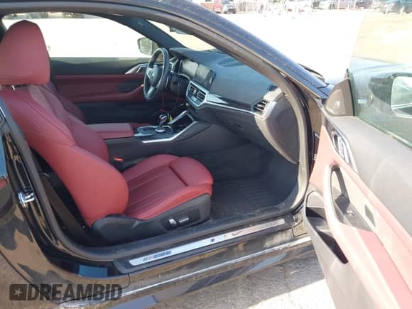 2023 BMW 4 Series 430i xDrive z VIN WBA73AP00PCM82945, wystawiony jako IAAI lot #42470151 z przebiegiem 9 862 mil mil oraz . Historia ofert i sprzedaży dostępna na DreamBid. Obrazek 5.