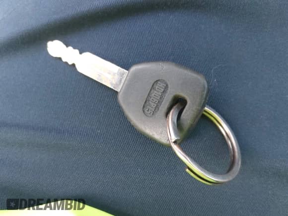 2002 Honda Accord with VIN 1HGCG32262A021717, listed as a IAAI auction lot 41918344 with 227,628 mi miles and . Bid and sale history available at DreamBid. Image 11.