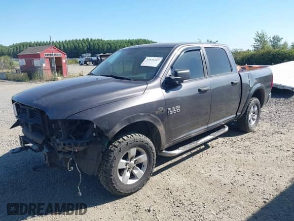 2015 Ram 1500 Lone Star с VIN 1C6RR7LM5FS580953, выставлен на аукционе IAAI как лот 42654267 с пробегом 152 142 миль миль и . История ставок и продаж доступна на DreamBid. Изображение 18.