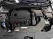 2017 Hyundai Sonata Sport z VIN 5NPE34AF7HH590770, wystawiony jako Copart lot #80165195 z przebiegiem 117 054 mil mil oraz Czysty tytuł • Clean title. Historia ofert i sprzedaży dostępna na DreamBid. Obrazek 14.