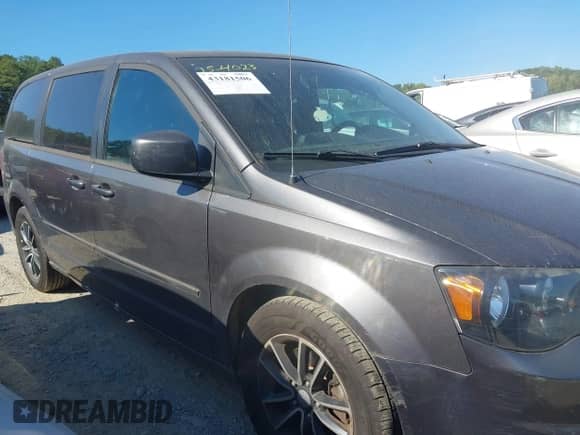 2015 Dodge Grand Caravan R/T с VIN 2C4RDGEG2FR612158, выставлен на аукционе IAAI как лот 43181506 с пробегом 132 970 миль миль и . История ставок и продаж доступна на DreamBid. Изображение 13.