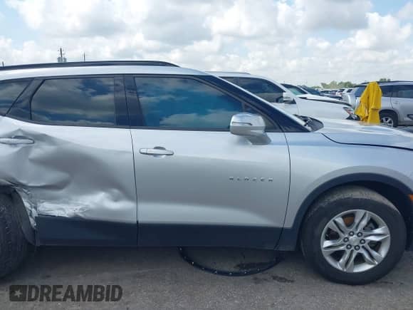 2020 Chevrolet Blazer LT с VIN 3GNKBBRA8LS700895, выставлен на аукционе IAAI как лот 42379056 с пробегом 61 800 миль миль и . История ставок и продаж доступна на DreamBid. Изображение 13.